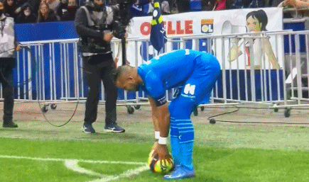 2025懂球帝中超MVP：法比奥、瓦科8次提名3次当选；山东7次MVP第一（懂球帝2025中超MVP盘点：法比奥、瓦科8次入围3次当选，山东以7座MVP居首）