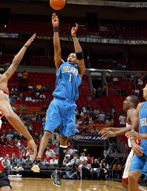 字母哥谈21000分：很开心但这不是终点，下一场比赛必须要赢（字母哥达成21000分：开心但不止步，下一战势在必得）