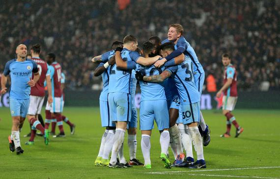 鲁尼：范尼曾因感受到将被我和C罗取代，沮丧到离开训练场（鲁尼回忆：范尼因担心被我与C罗取代，郁闷离开训练场）