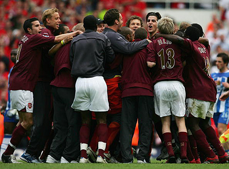 米体：埃切韦里与迪巴拉、苏莱多次通话，表达对去罗马的期待