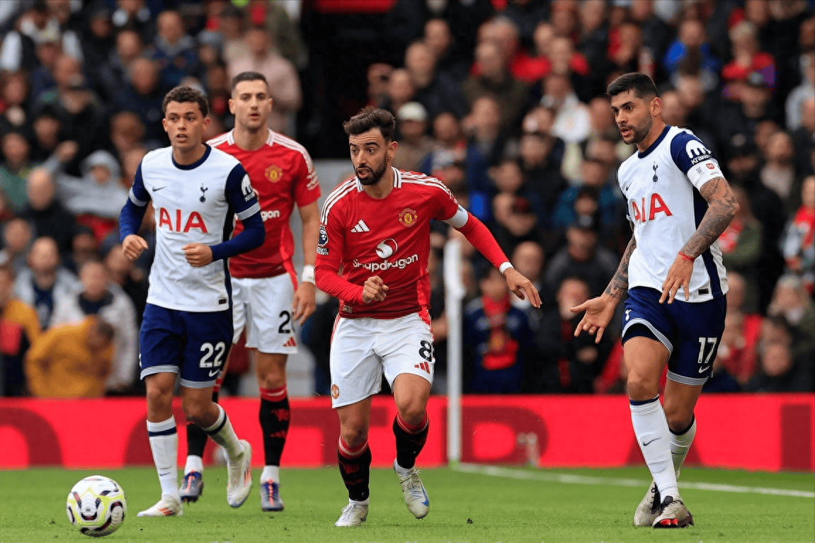 孔蒂：德佬说这是真正领袖带领下的胜利？总感觉是在说他自己（孔蒂回怼德佬：所谓“真正领袖”的胜利，听着像在夸自己）