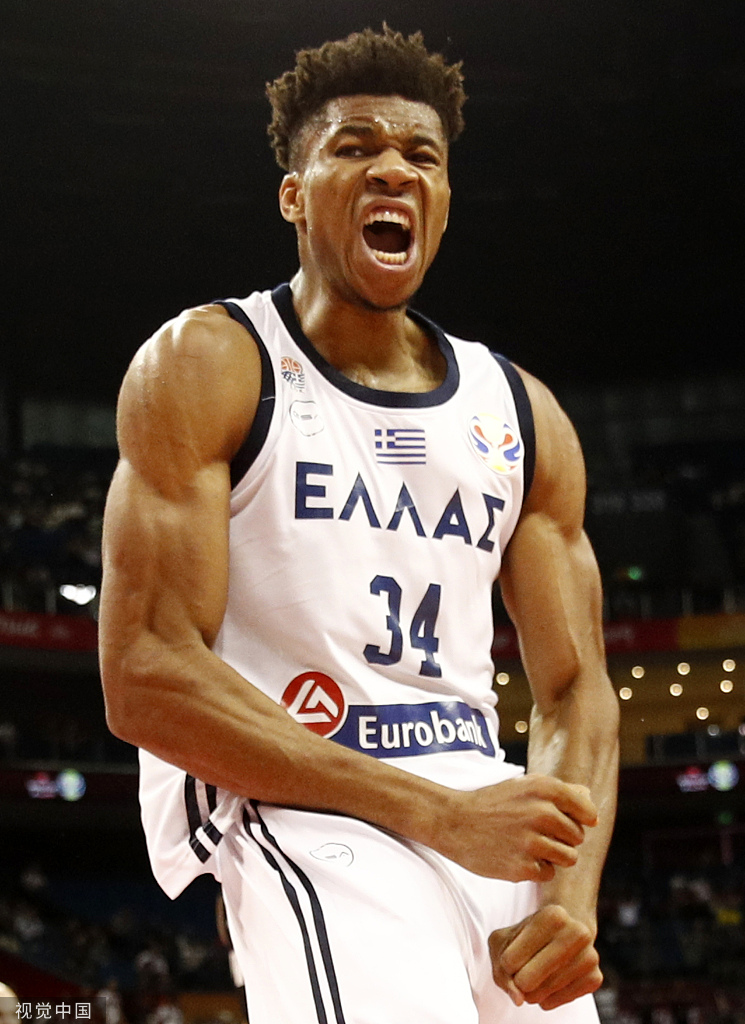 公牛全队三分命中率达41.2%，但罚球命中率仅56.3%（公牛外线准星达41.2%，罚球线却仅56.3%）