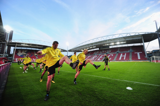 美记：太阳对交易理查德持开放态度，他能换来多个次轮签（美媒：太阳对理查德交易持开放态度，预计可换回多枚次轮签）