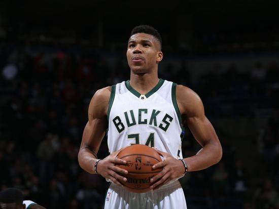 阿迪将发布多款国家队复刻球衣：德国致敬7-1，阿根廷梦回2006（阿迪即将推出多款国家队复刻球衣：德国致敬7比1，阿根廷重温2006）