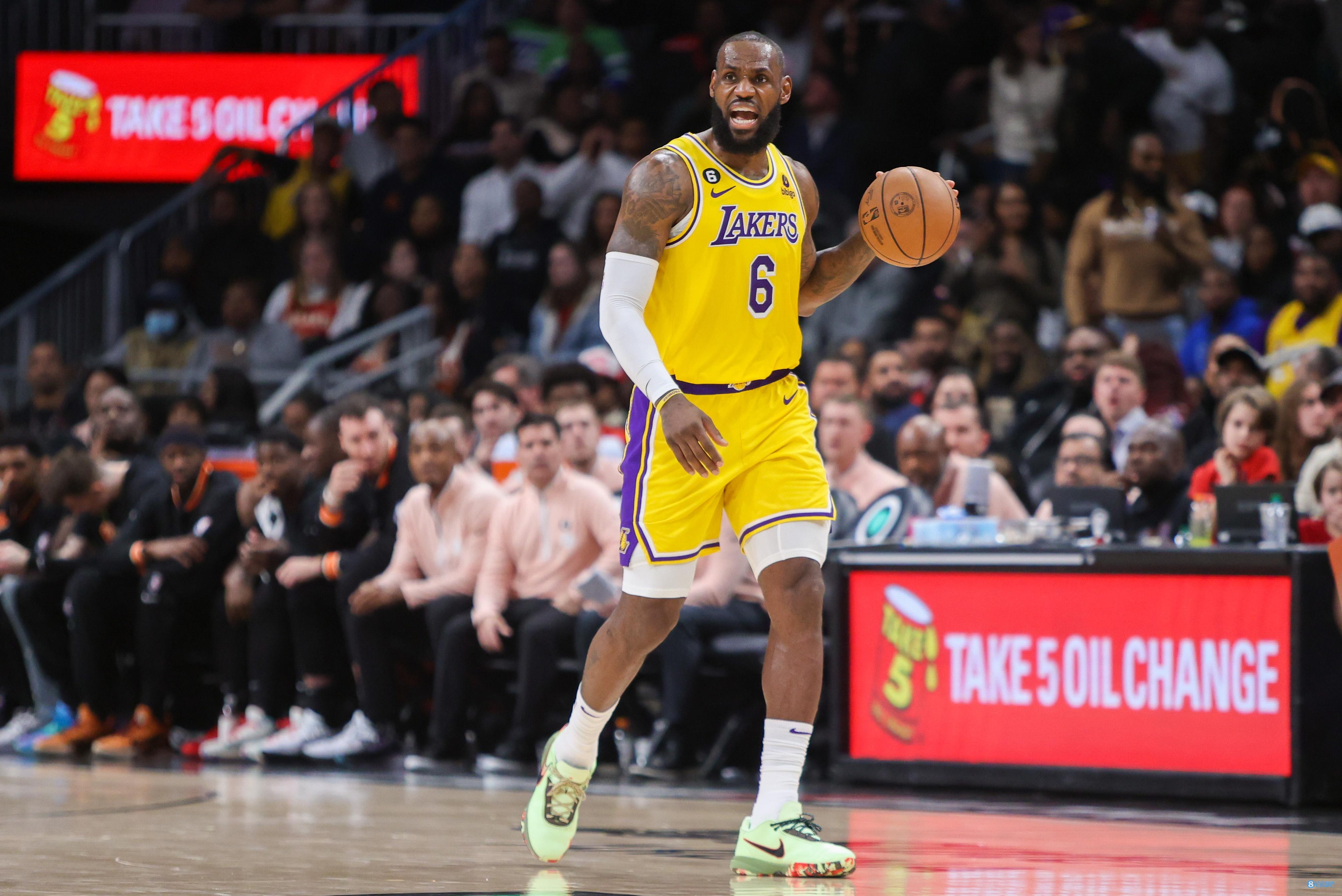 湖人108-125不敌太阳结束7连胜，东契奇38+11+9失误，詹姆斯10分，狄龙33分（湖人108-125负太阳，7连胜告终；东契奇38+11+9失误，詹姆斯10分，狄龙33分）